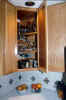 mom_kitchen4.jpg (51938 bytes)