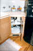mom_kitchen6.jpg (51768 bytes)
